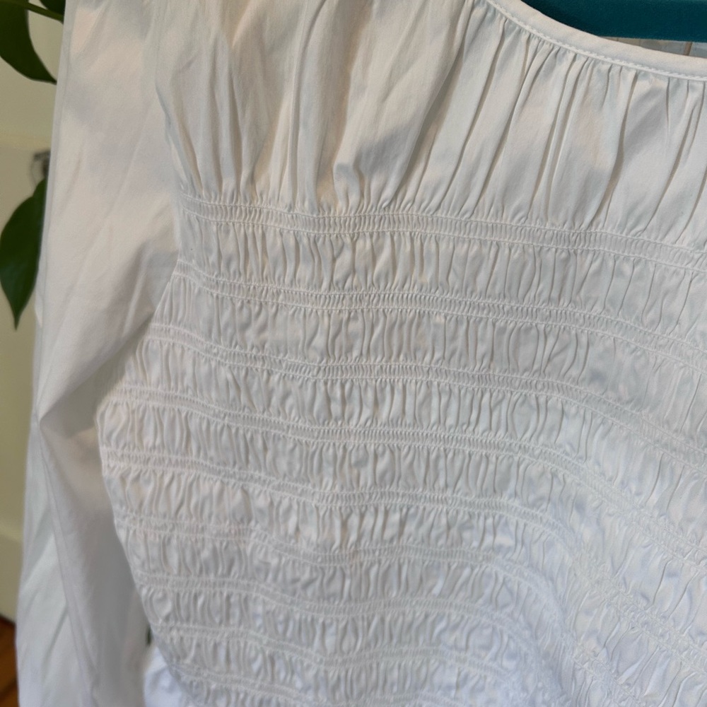Ann Taylor women’s NWT large white smocked long sleeve blouse - Picture 3 of 9